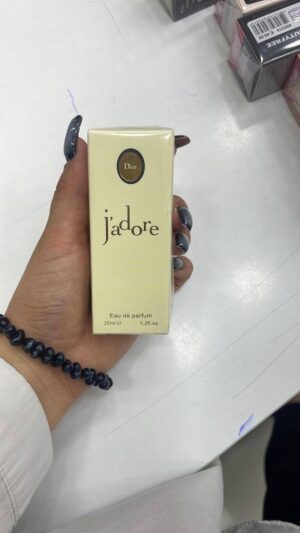 Jadore Dior Eau De Parfum